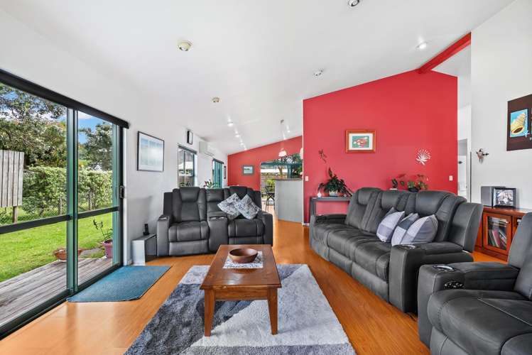 4 Ringer Avenue Matapouri_15