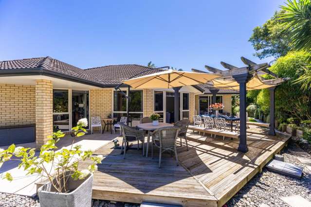 IMMACULATE, PRIVATE BRICK & TILE HOME!