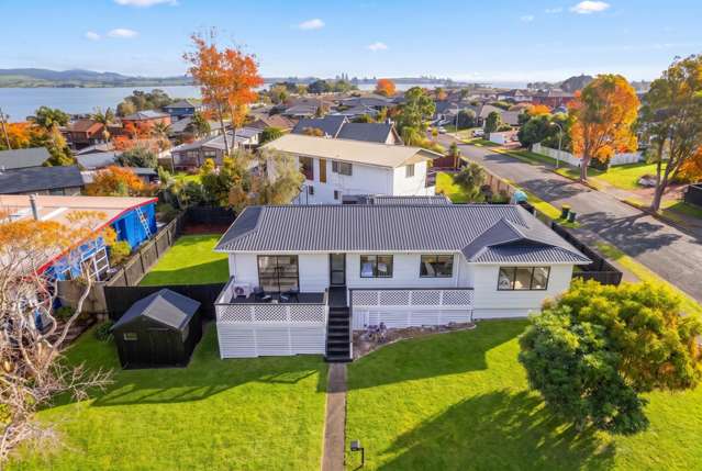 Renovated Family Living in Wattle Downs