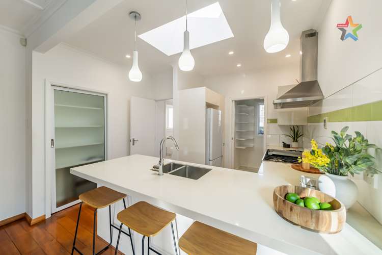 11 Wai-Iti Crescent Woburn_12