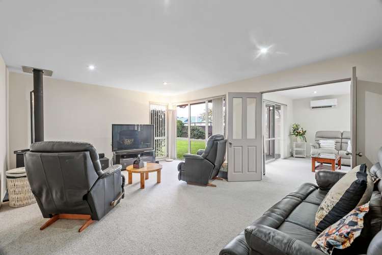 9 Farnham Drive_1