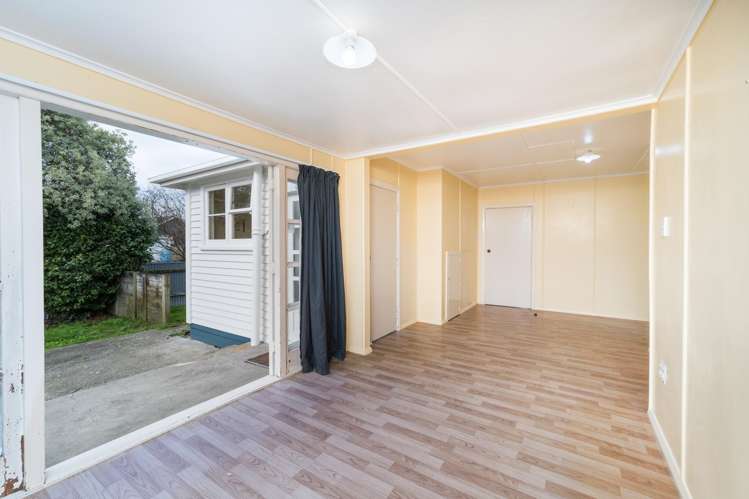 68 Monmouth Street Feilding_10