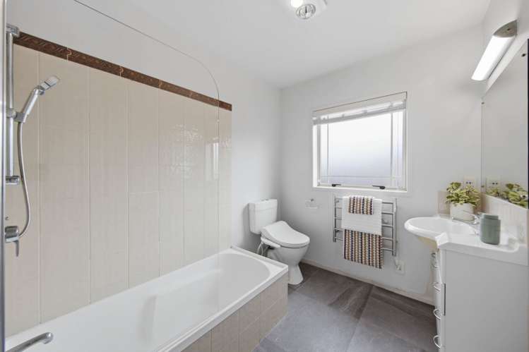143C Hobsonville Road West Harbour_12