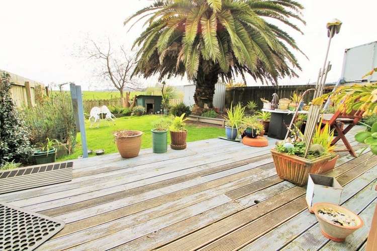 35e Springs Road Parakai_17