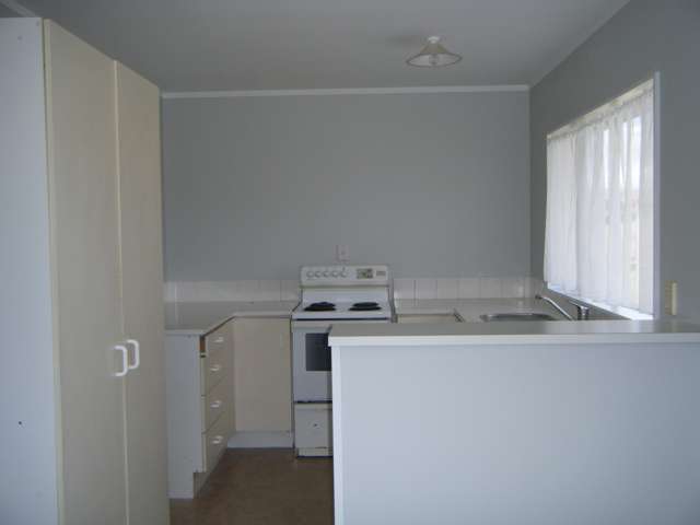 1 Tullis Place Pakuranga Heights_2