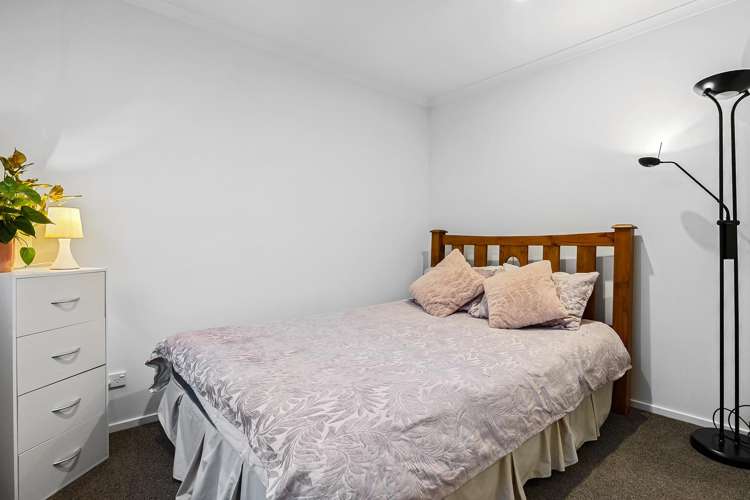 68B Travis Road Burwood_7