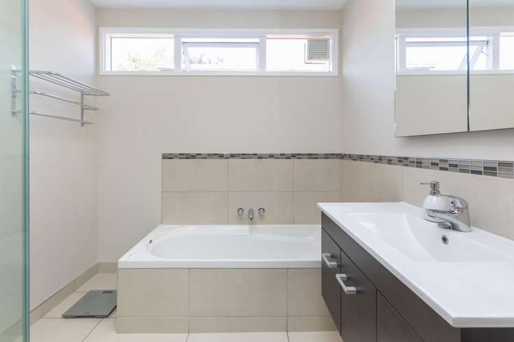 24B Harrowdale Drive Avonhead_8