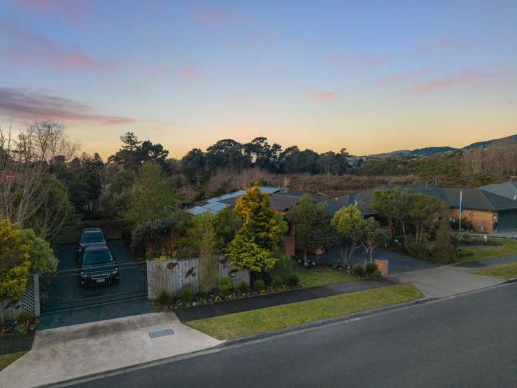 11 Harry Shaw Way Raumati South_23