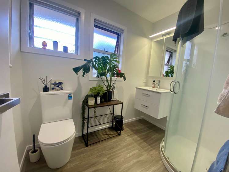 1/80 Moore Street Hillcrest_9