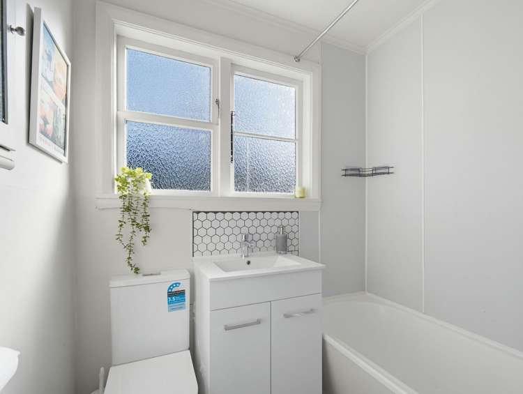 168 Aorangi Road Bryndwr_14
