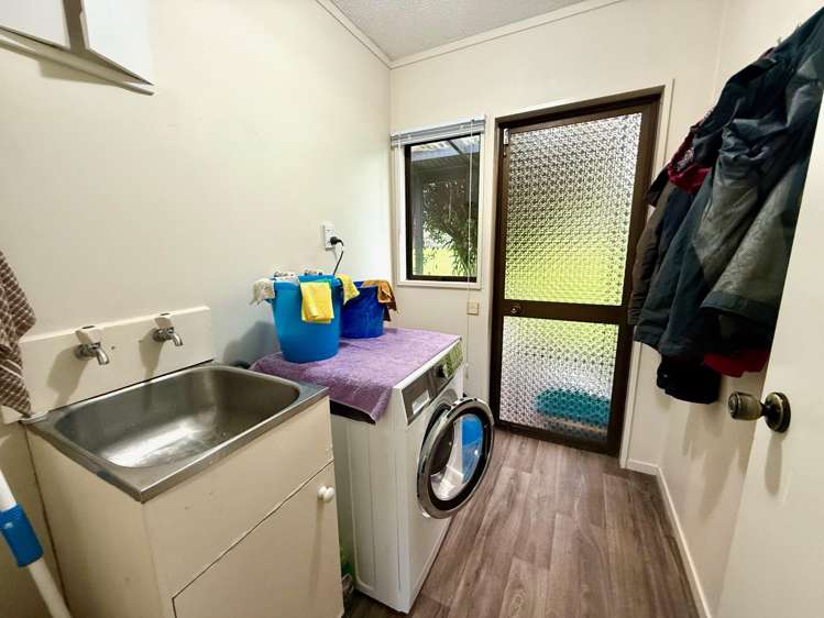 14 James Street Raglan_17