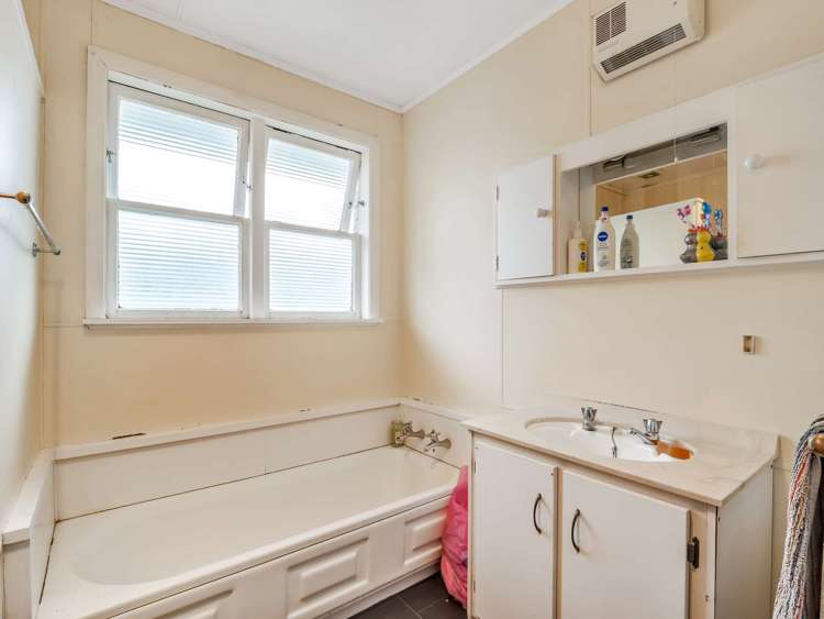 2 Elizabeth Street Levin_16