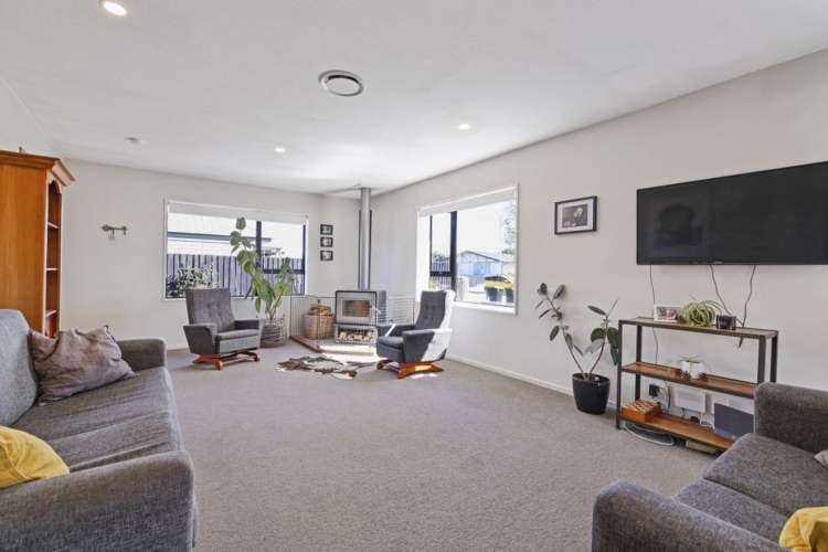 5 Somerset Place Woodend_9