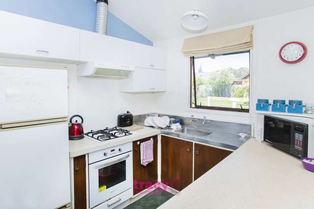 3/63 Harris Street Kaiti_2