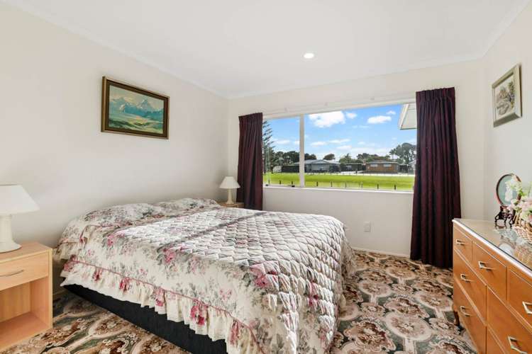 42 Settlers Grove Orewa_14