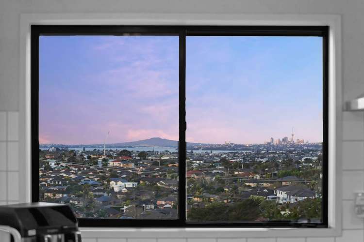 286 Sturges Road Henderson Heights_12