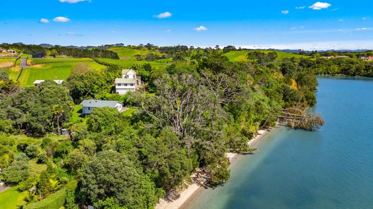 40b Sergeant Road Awhitu_37