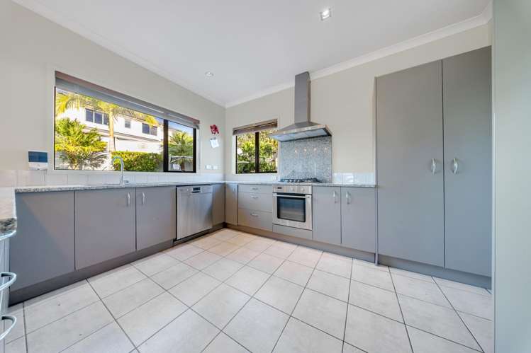 17 Ysabel Crescent The Gardens_39