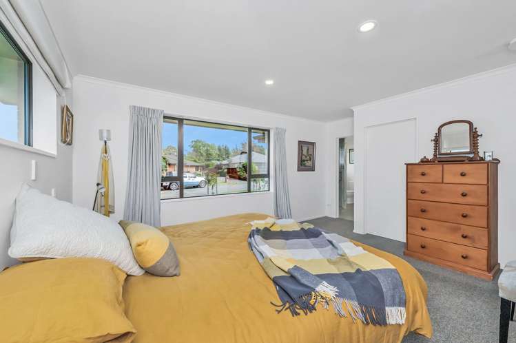 11 Stanwood Grove Darfield_11