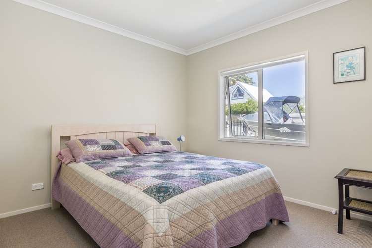 12 Hapuka Close Snells Beach_16