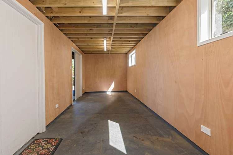 50 Smiths Road Matua_32