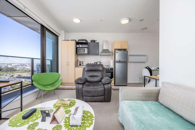 813/17 Putney Way Manukau_8
