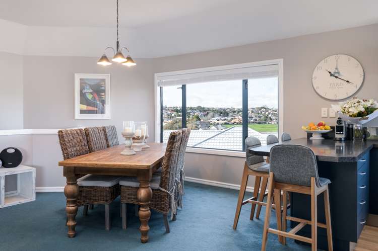 20 Friesian Place Grandview Heights_8