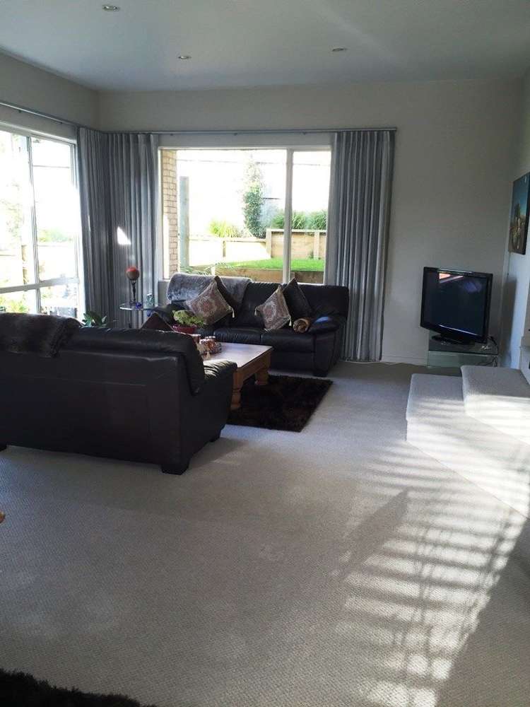 6 Louvain Place Greenhithe_7