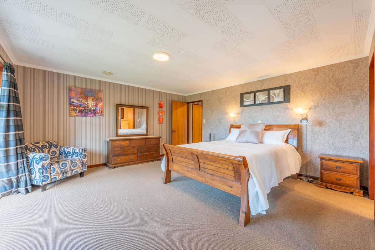 42 Halstead Road_4