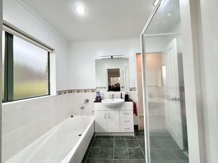 32 Rush Creek Drive Westgate_15
