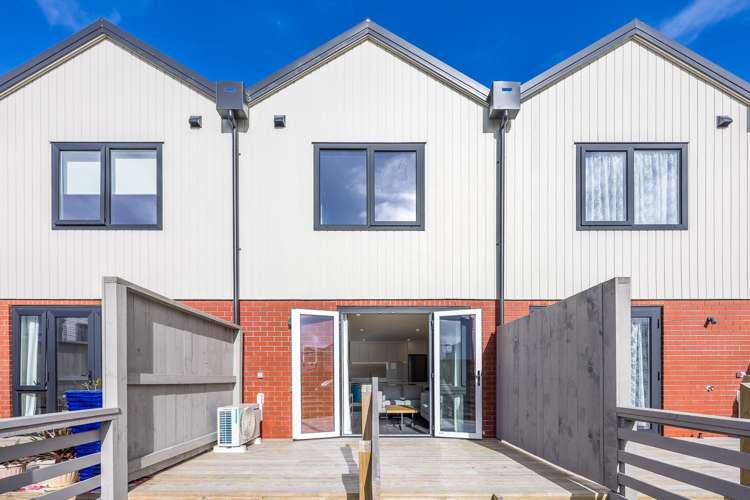 116 Te Puketoka Lane Mangere East_11