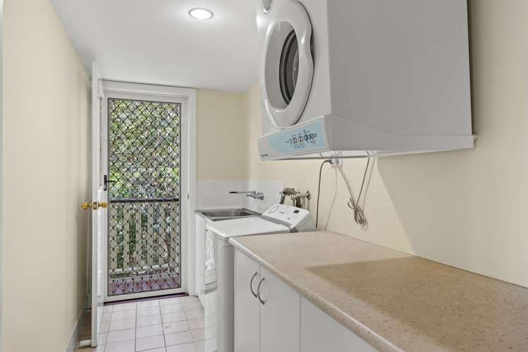 17 Lombok Court Tamborine Mountain_21