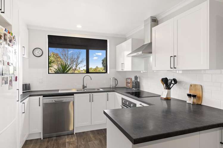20 Les Marston Place Pukekohe_1