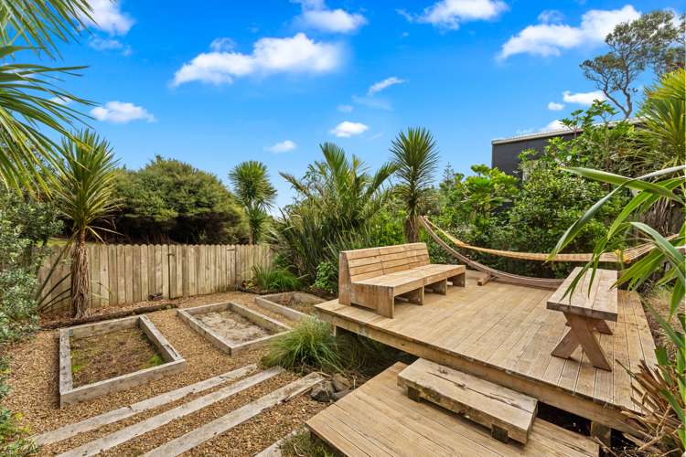 99 Waitea Road Muriwai_15