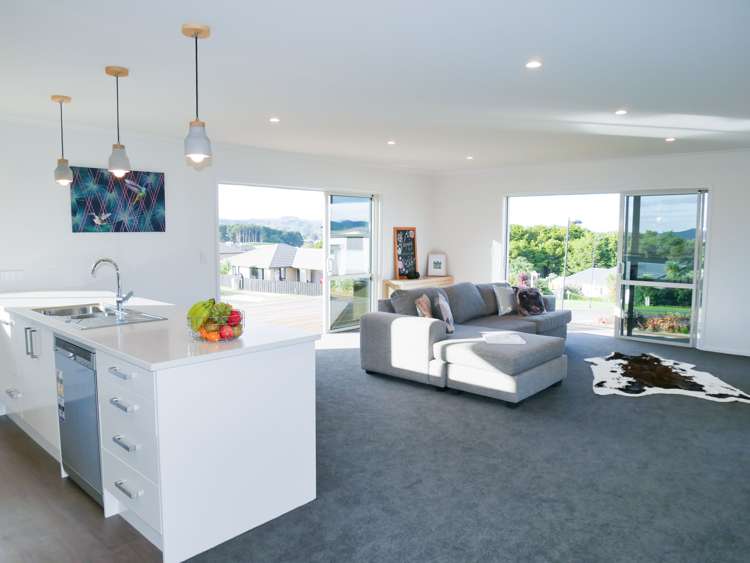 31 Pebble Beach Boulevard Kamo_7