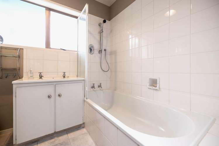 4/16 Campbell Road Royal Oak_8