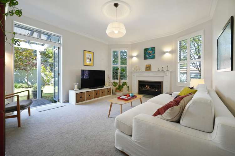 43B Stanley Point Road Devonport_6