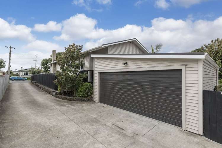 4 Bournemouth Avenue Sandringham_22