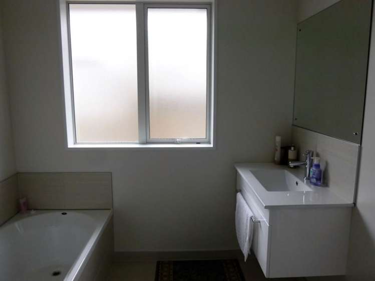 5a Ashley Drive Paroa_27