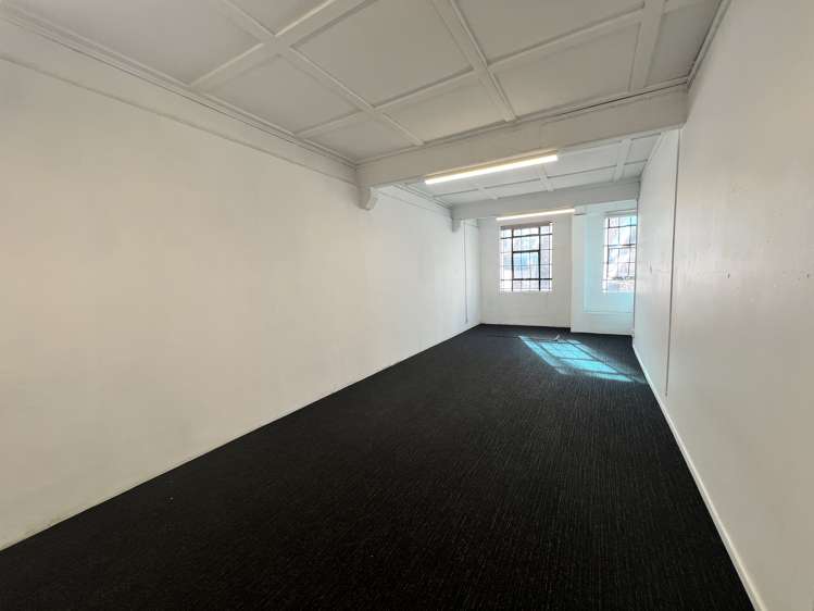 13/323 Queen Street_0