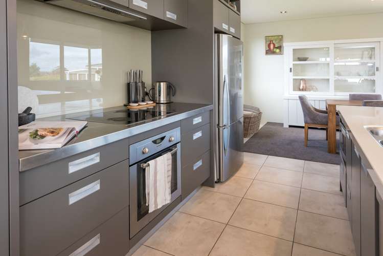 96a Fisher Parade Sunnyhills_23