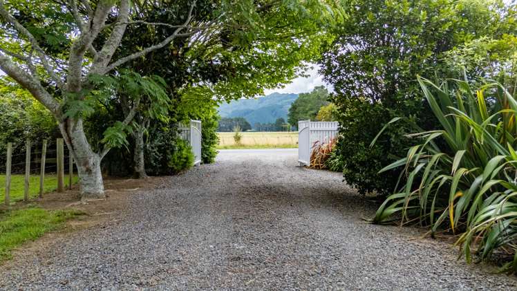 105 Watersons Line Dalefield/Wakatipu Basin_34