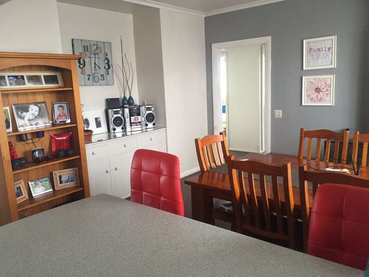 27 Saunders Road Allenton_5