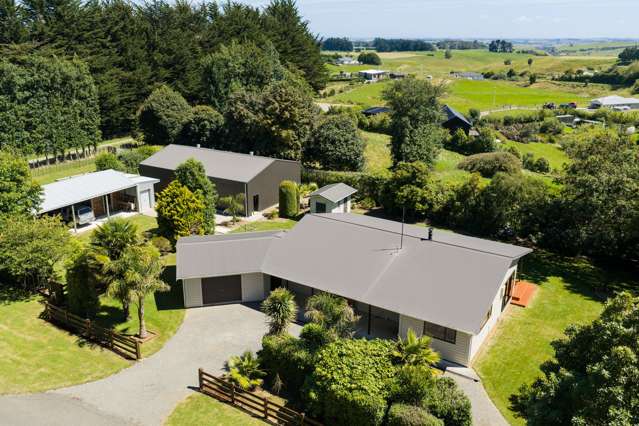 Perfect family lifestyle 1.6ha