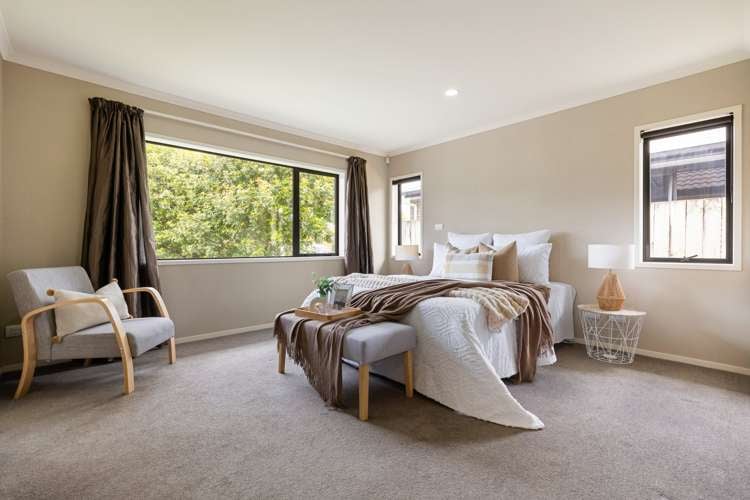 5 & 5A Denham Court Flagstaff_14