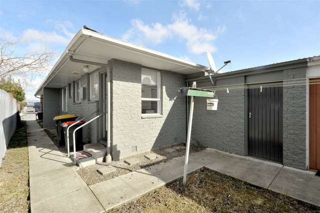 2/32 Lyndon Street Riccarton_1