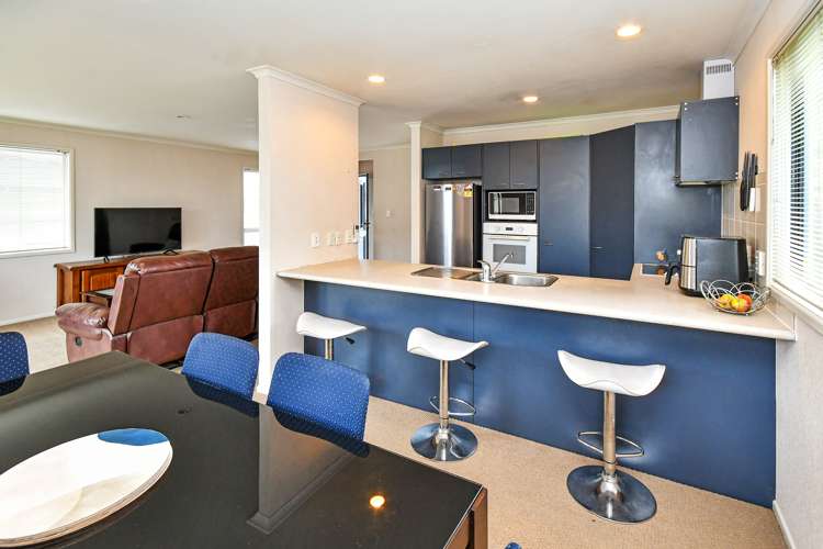 18 Pitt Avenue Clendon Park_5