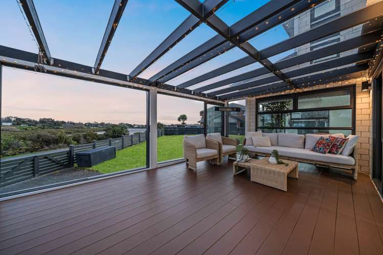 6 Acqua Place Karaka_32
