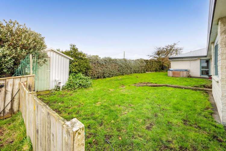 20 Mason Road Hawera_12