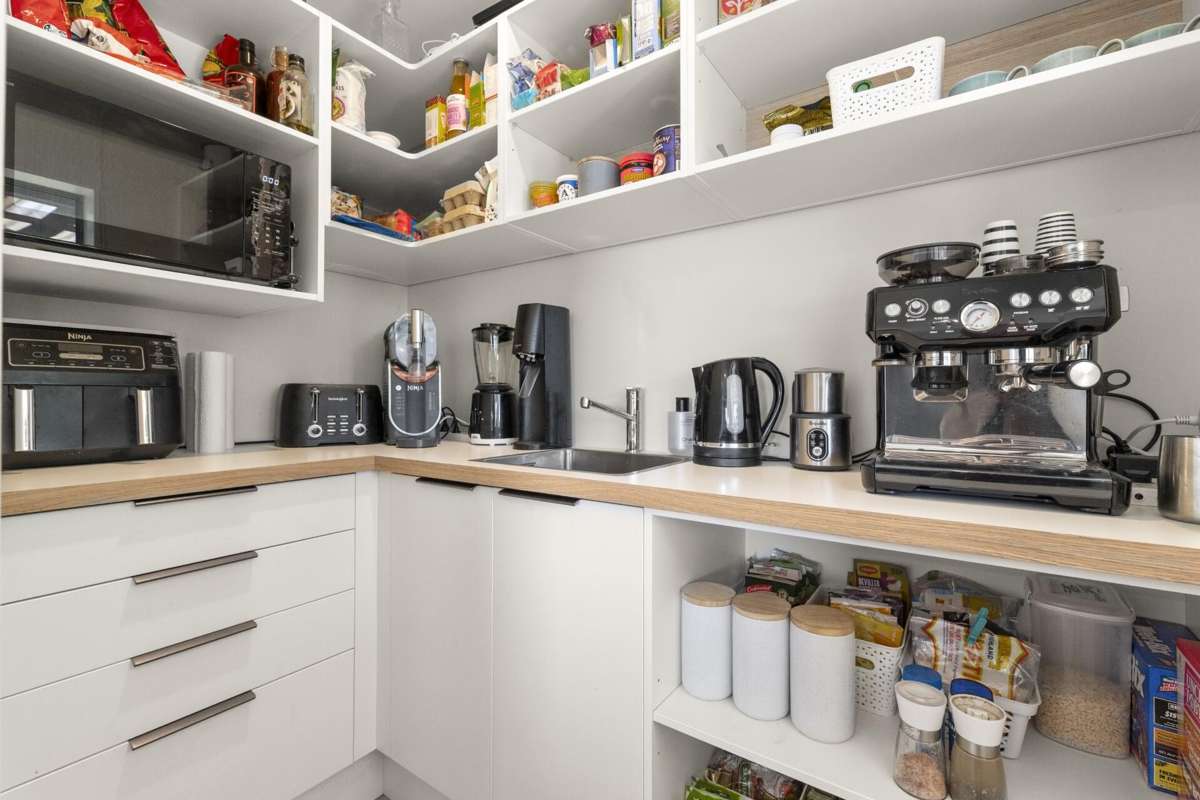 186 Gloucester Road_5